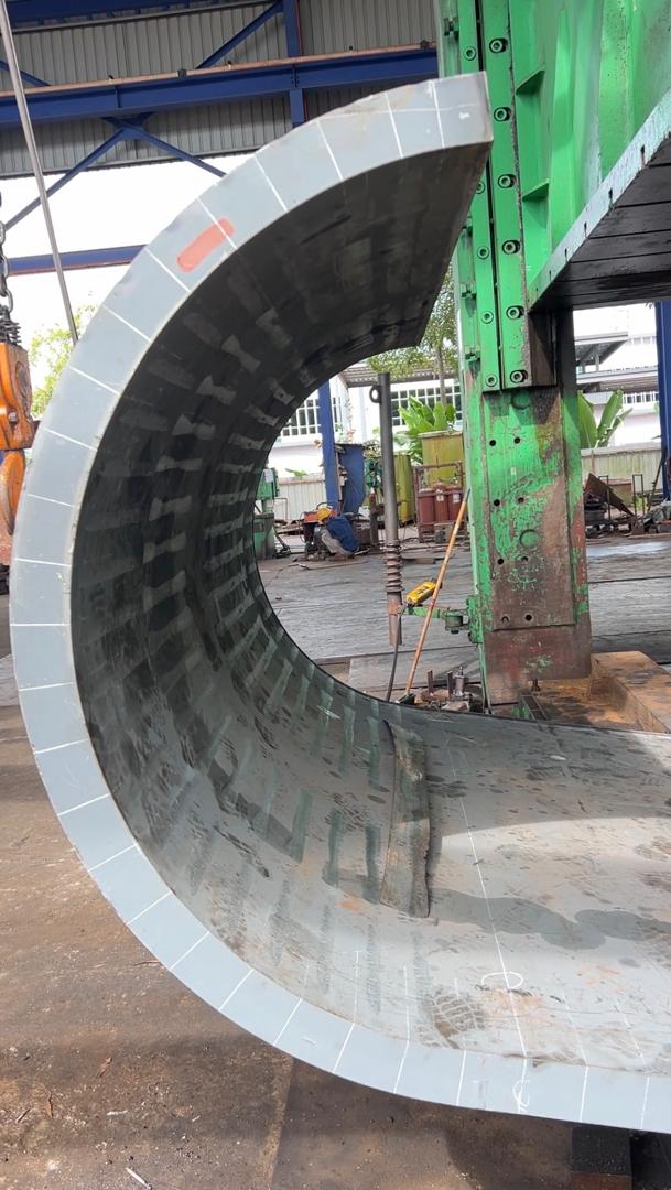 Precision Bending & Rolling: Mastering Massive Steel Plate Fabrication